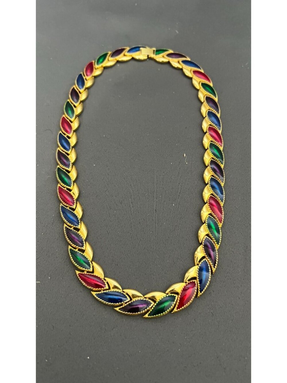 Colorful Enamel Leaf Gold-Tone Link Necklace Vintage Design